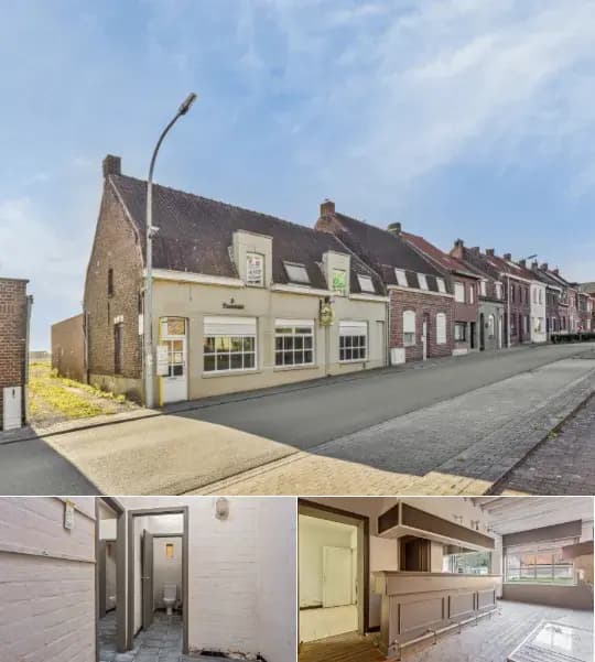 Commercial building for sale