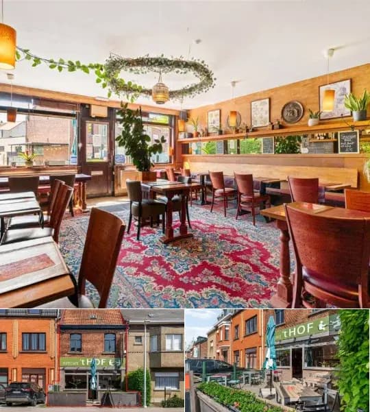 Commercial building for sale