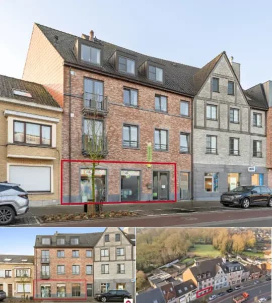 Commercial building for sale