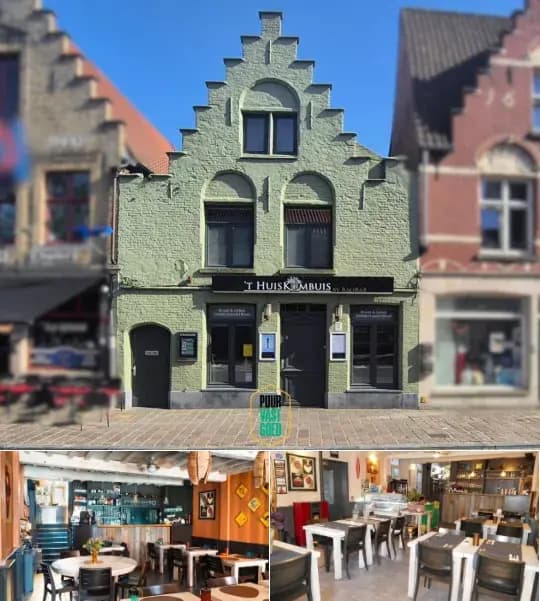 Commercial building for sale