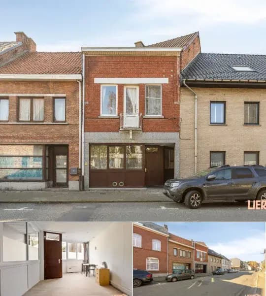 Commercial building for sale