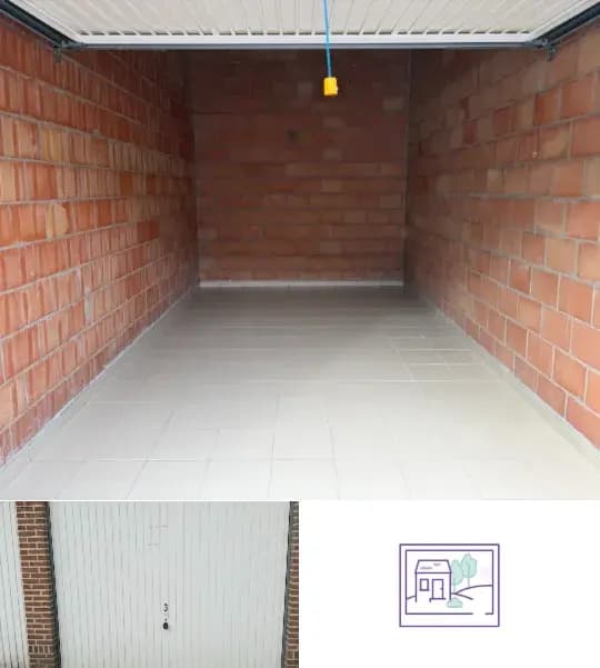Garage for rent