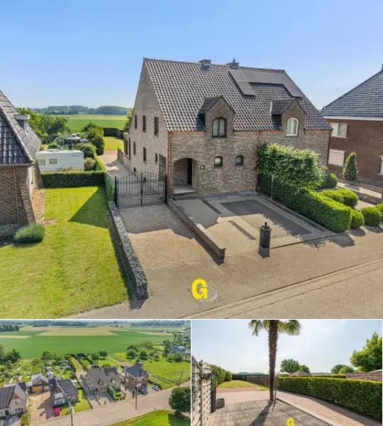 Residence for sale