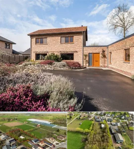 Residence for sale