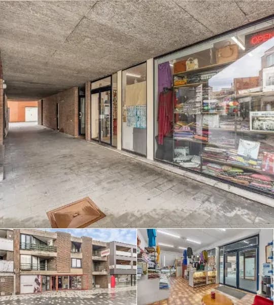 Commercial building for sale