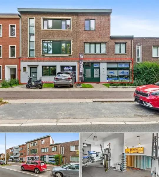 Commercial building for sale
