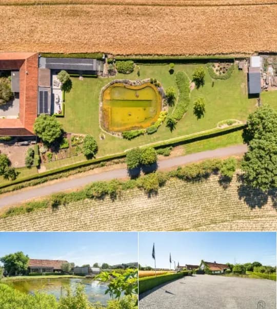 Commercial building for sale