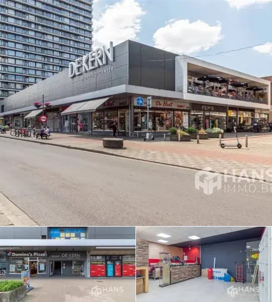 Commercial building for sale