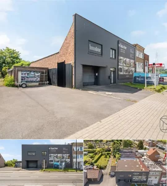 Commercial building for sale