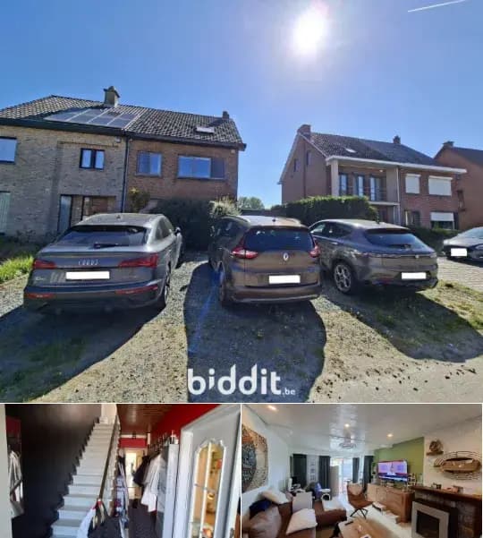 Residence in public sale