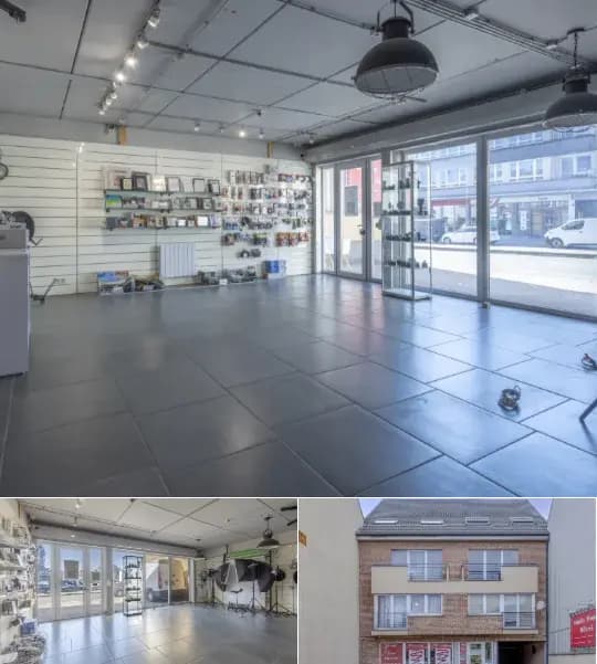 Commercial building for sale