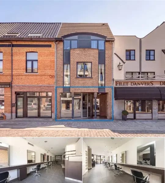 Commercial building for sale