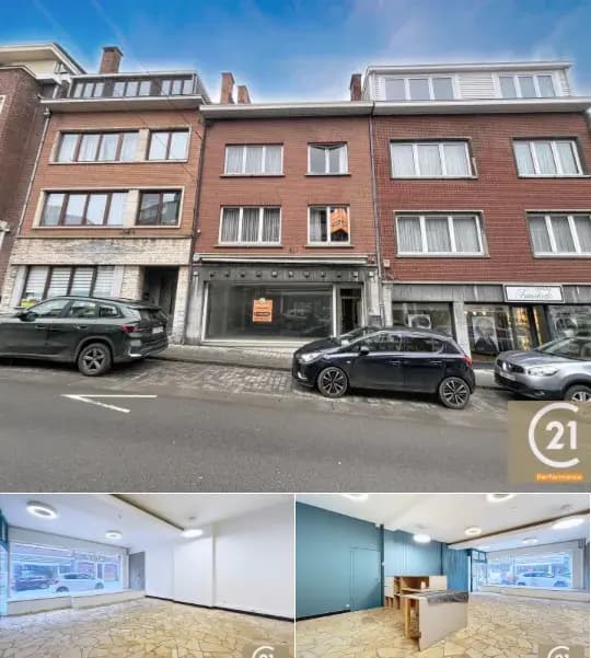 Commercial building for sale
