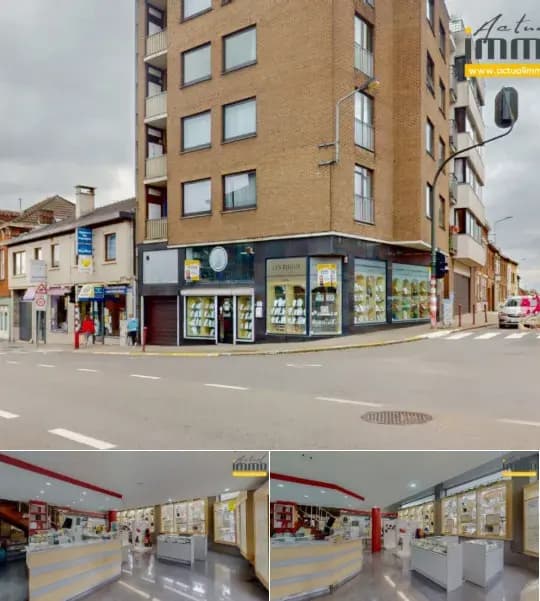 Commercial building for sale