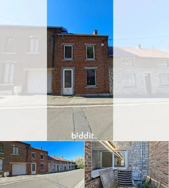 Residence in public sale