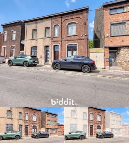 Residence in public sale
