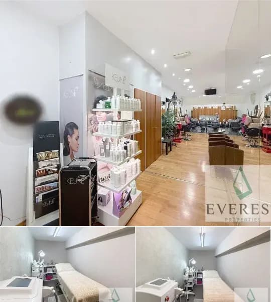 Commercial building for sale