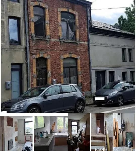 Residence in public sale
