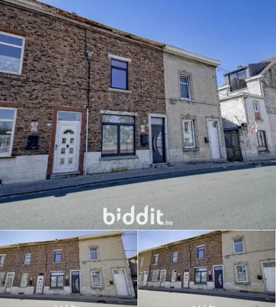 Residence in public sale
