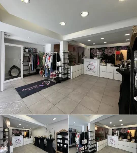 Commercial building for sale