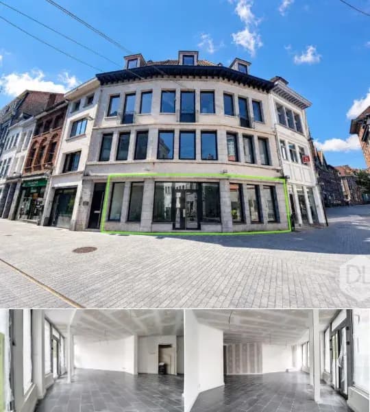 Commercial building for sale