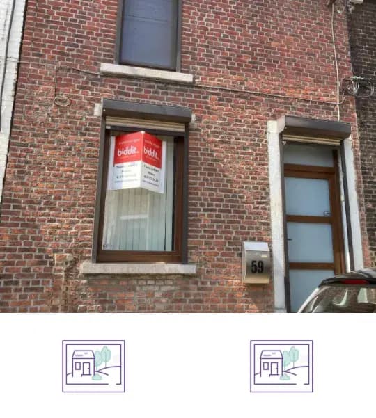 Residence in public sale