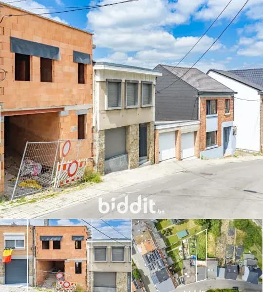 Residence in public sale