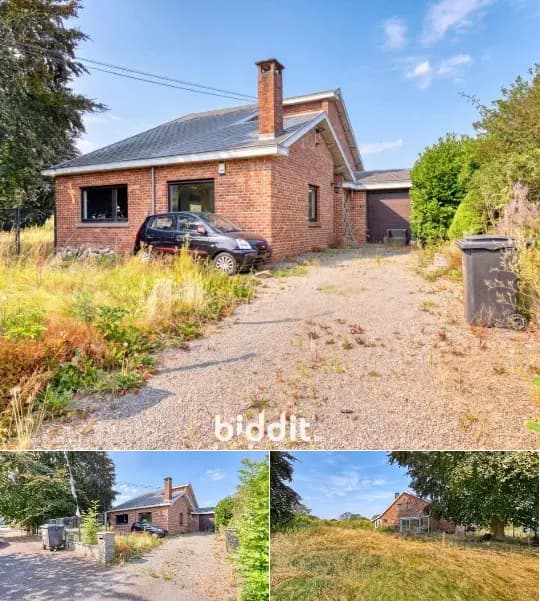 Residence in public sale