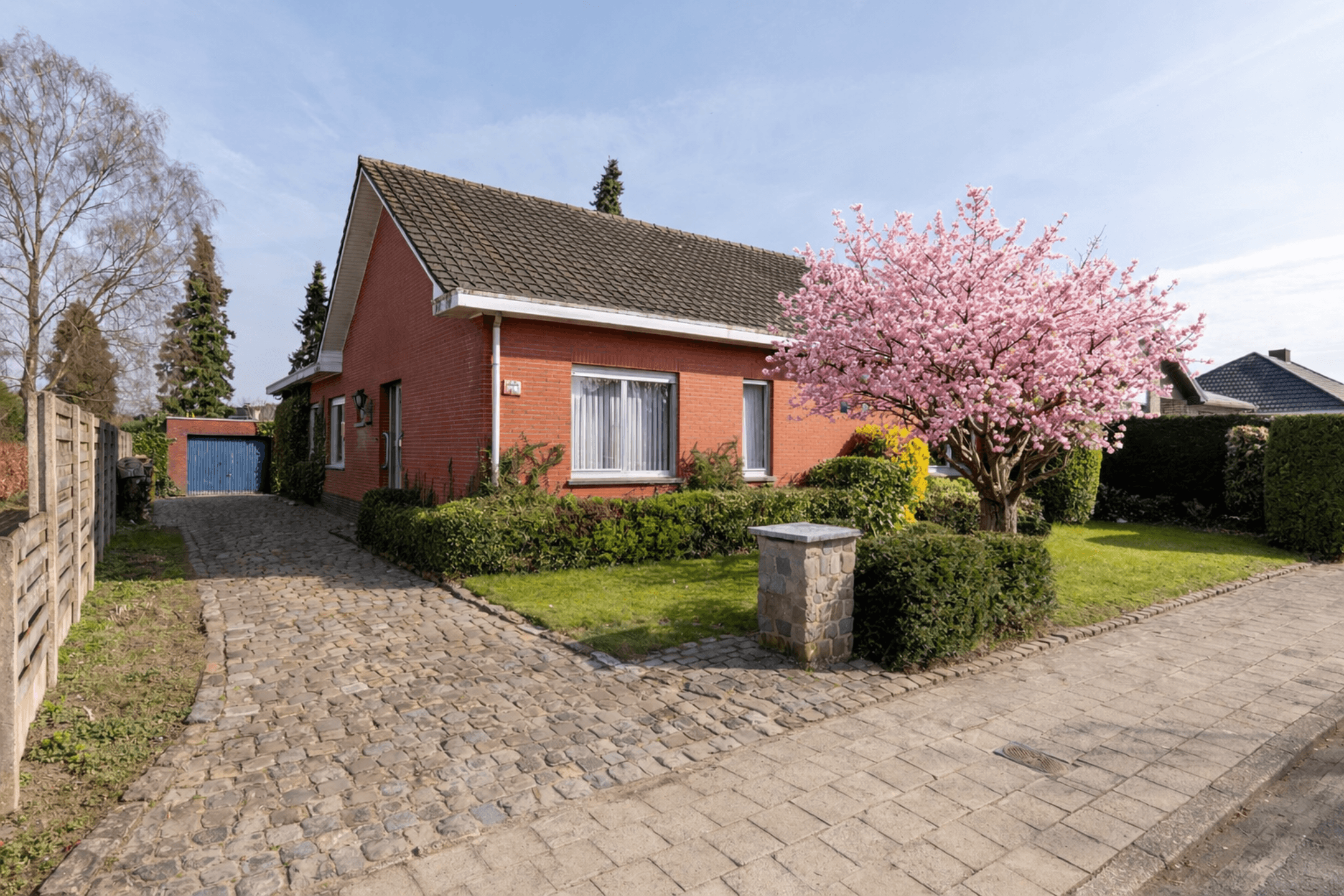 Huis te koop