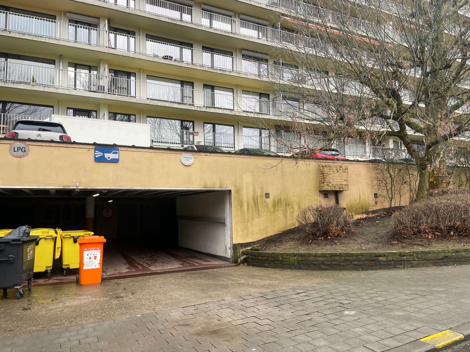 Garage te koop