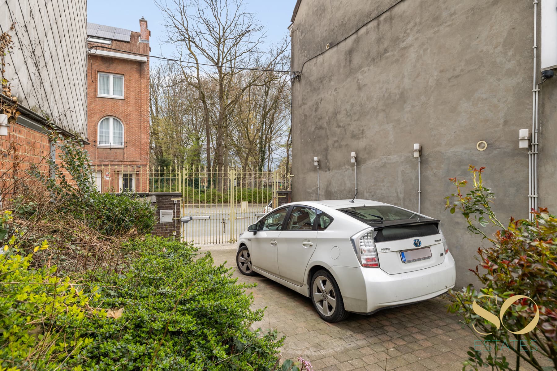 Huis te koop