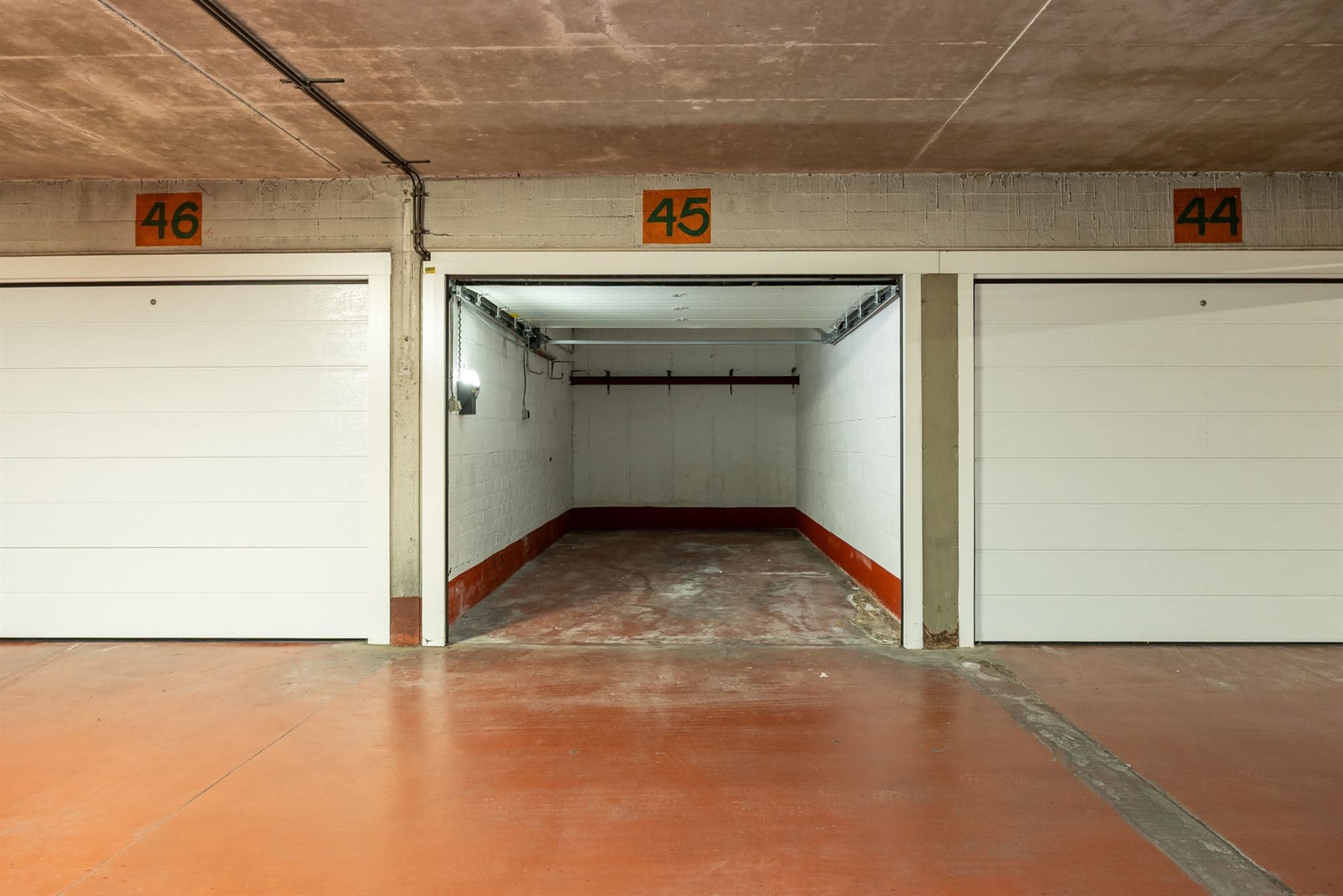 Garage te koop
