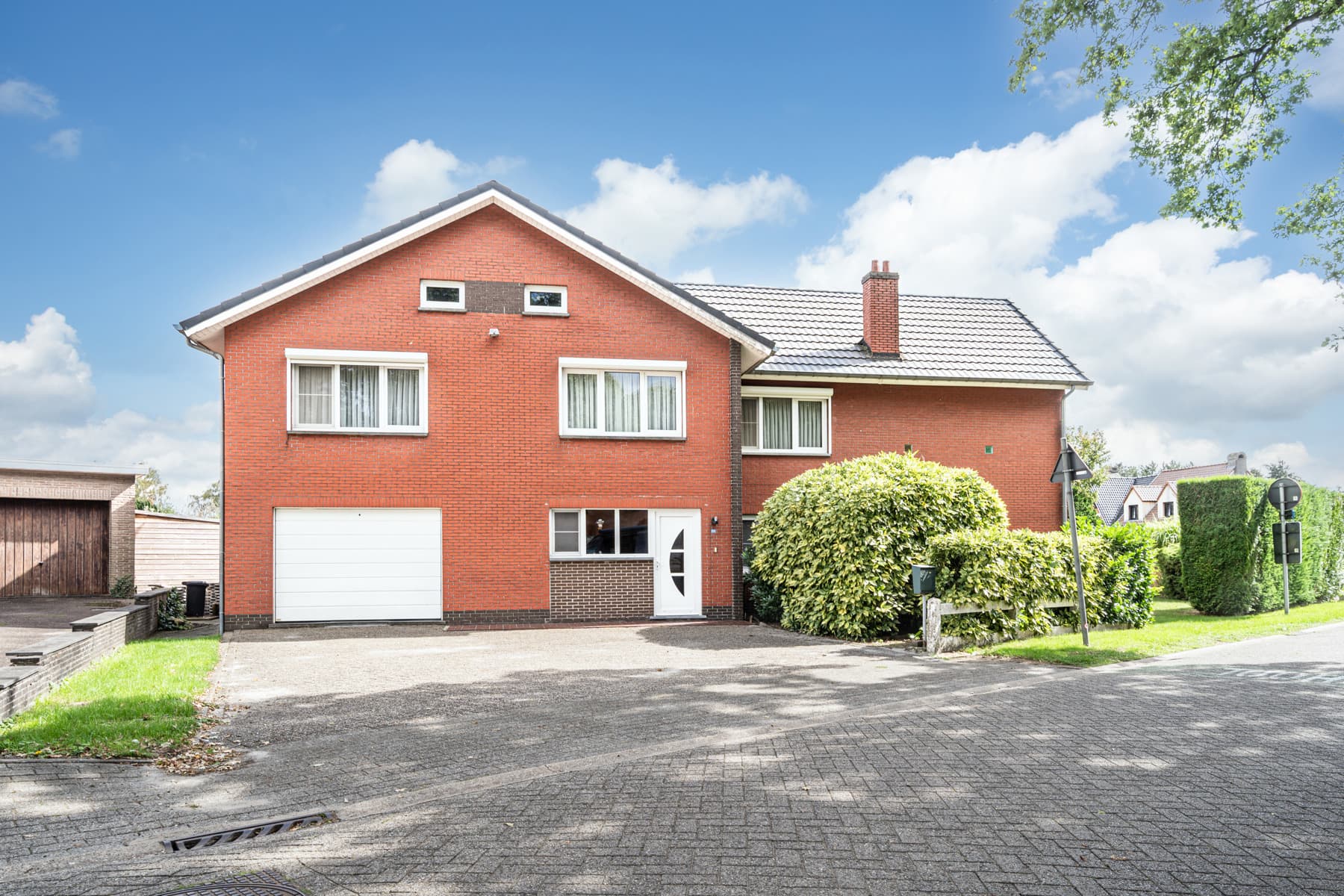 Huis te koop