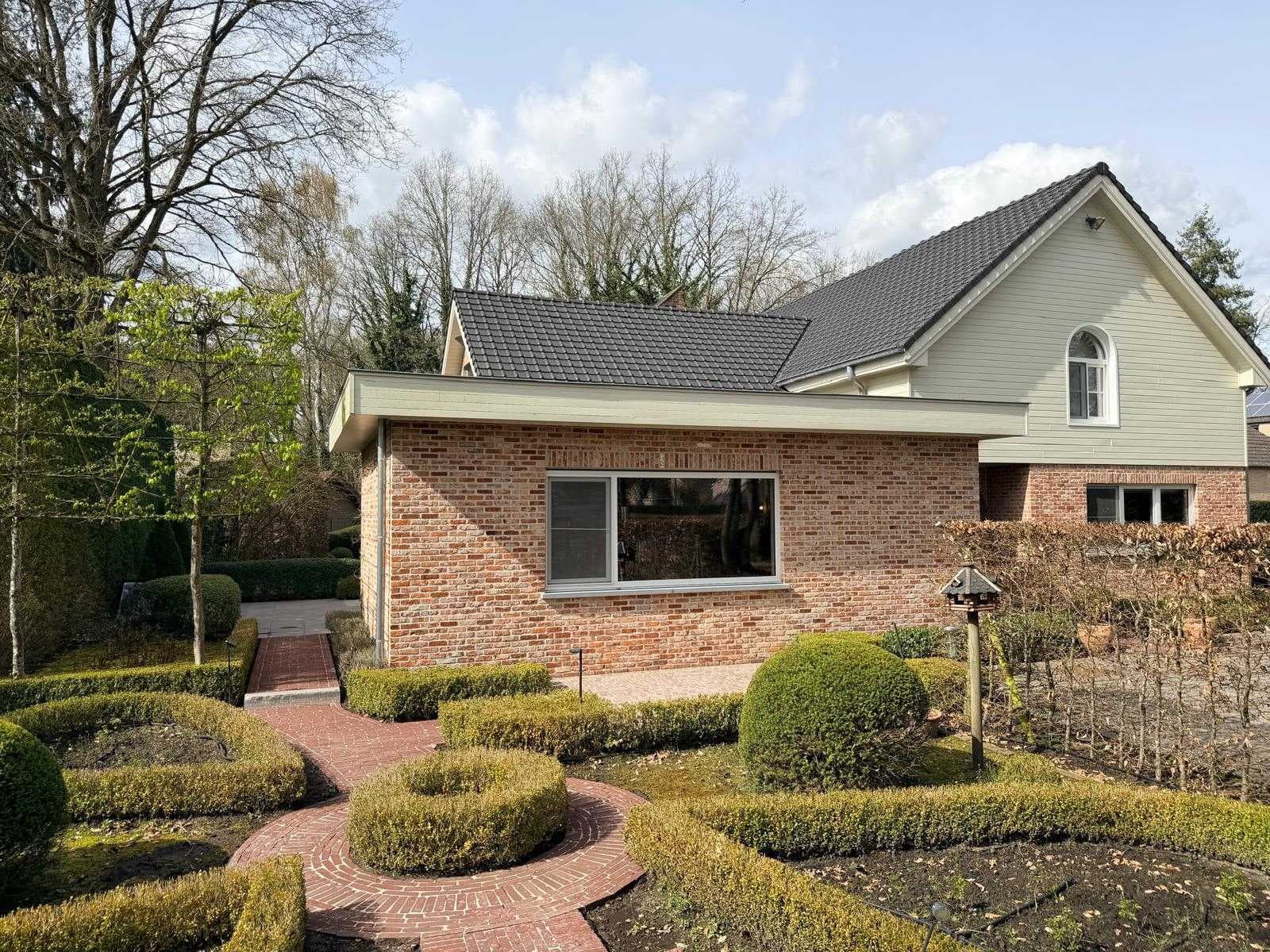 Huis te koop