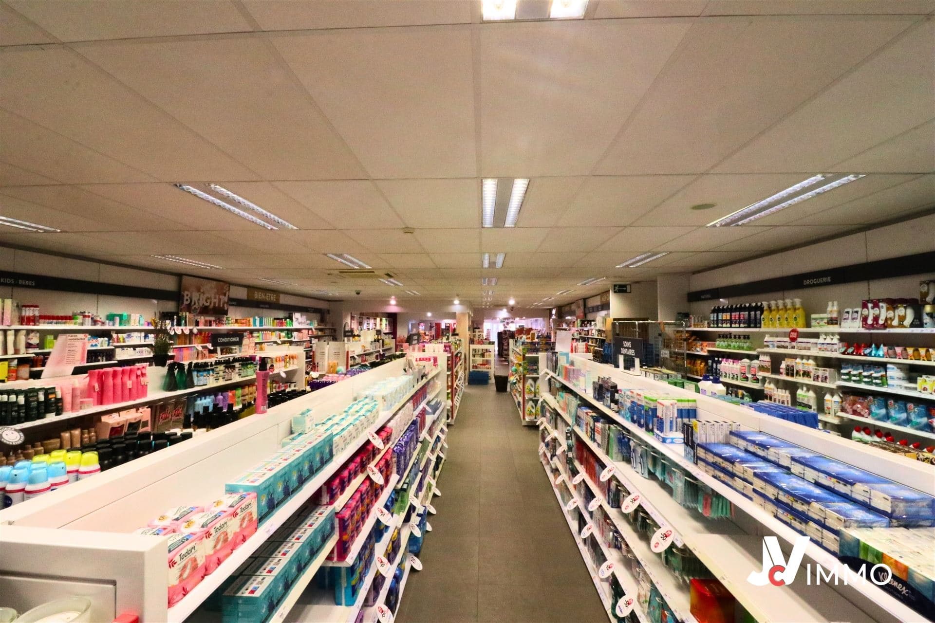Commercieel te koop