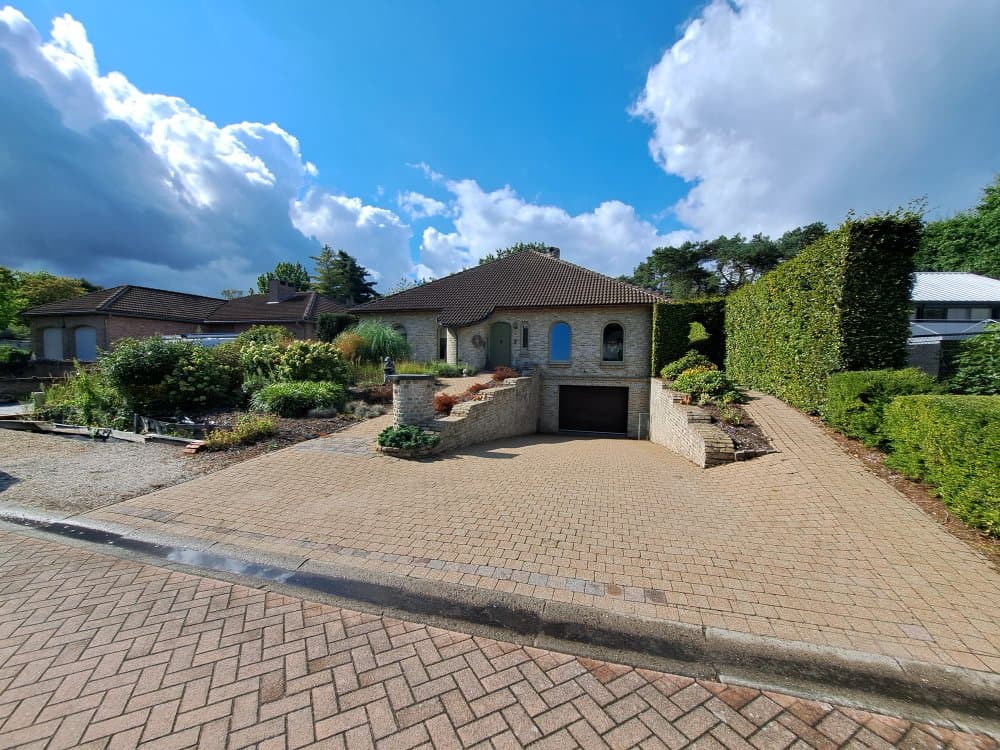Huis te koop