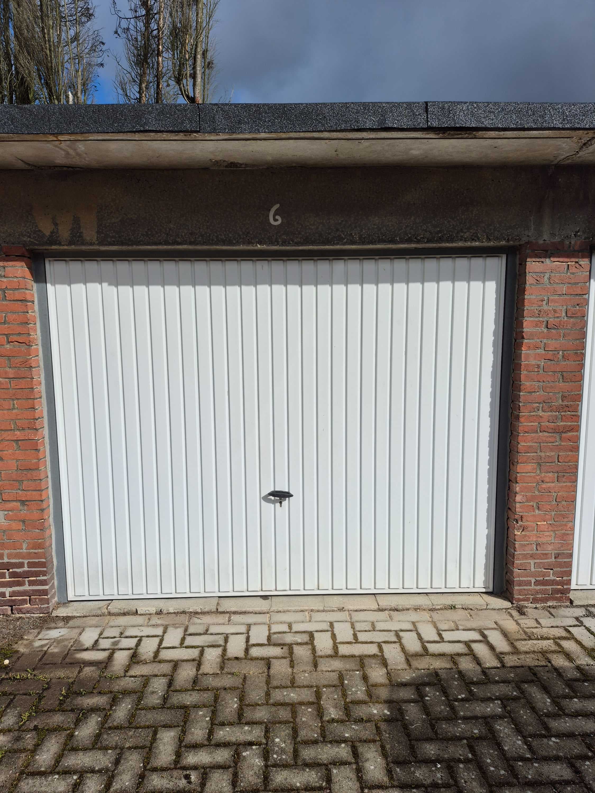 Garage te koop