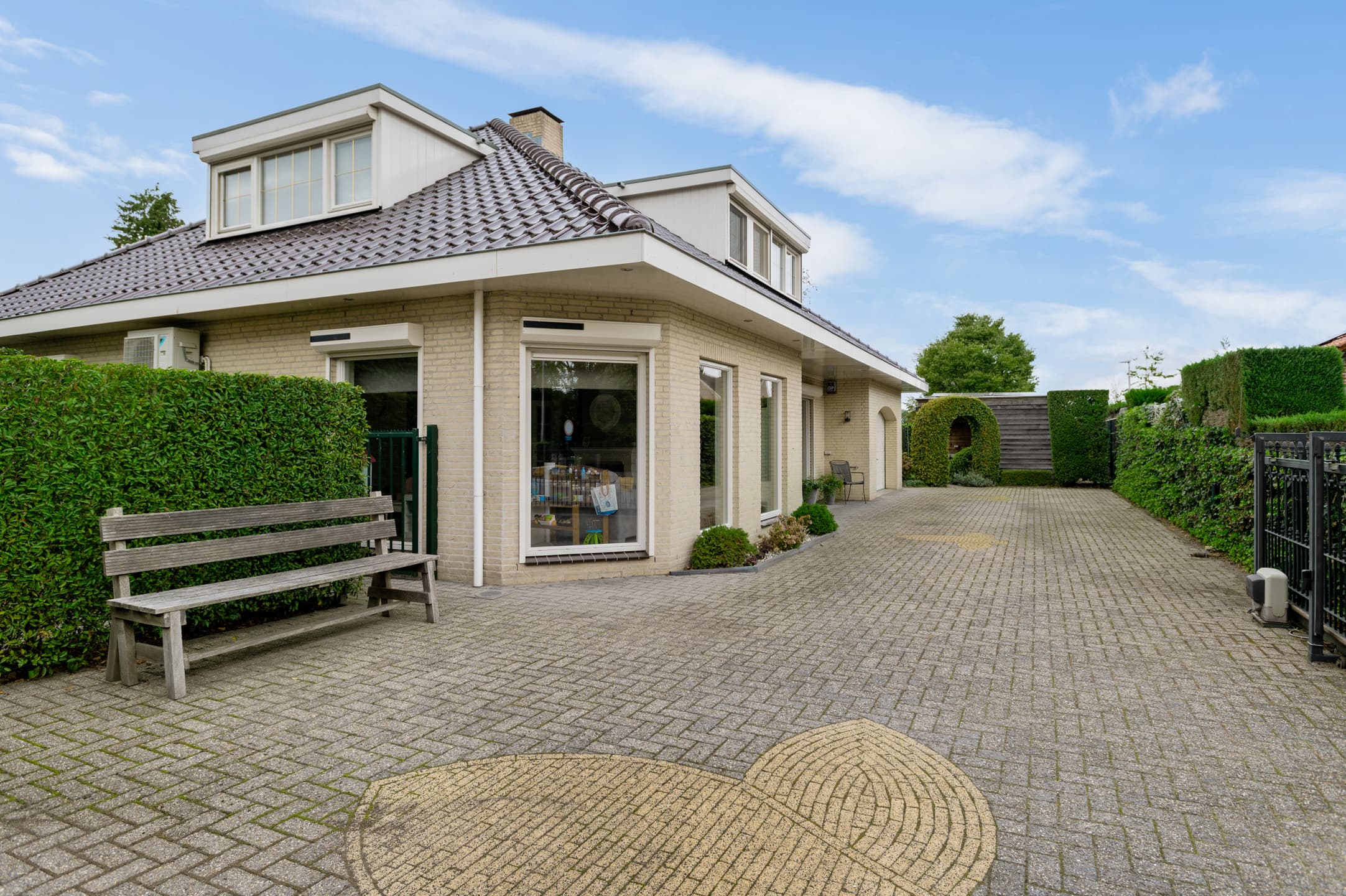Huis te koop