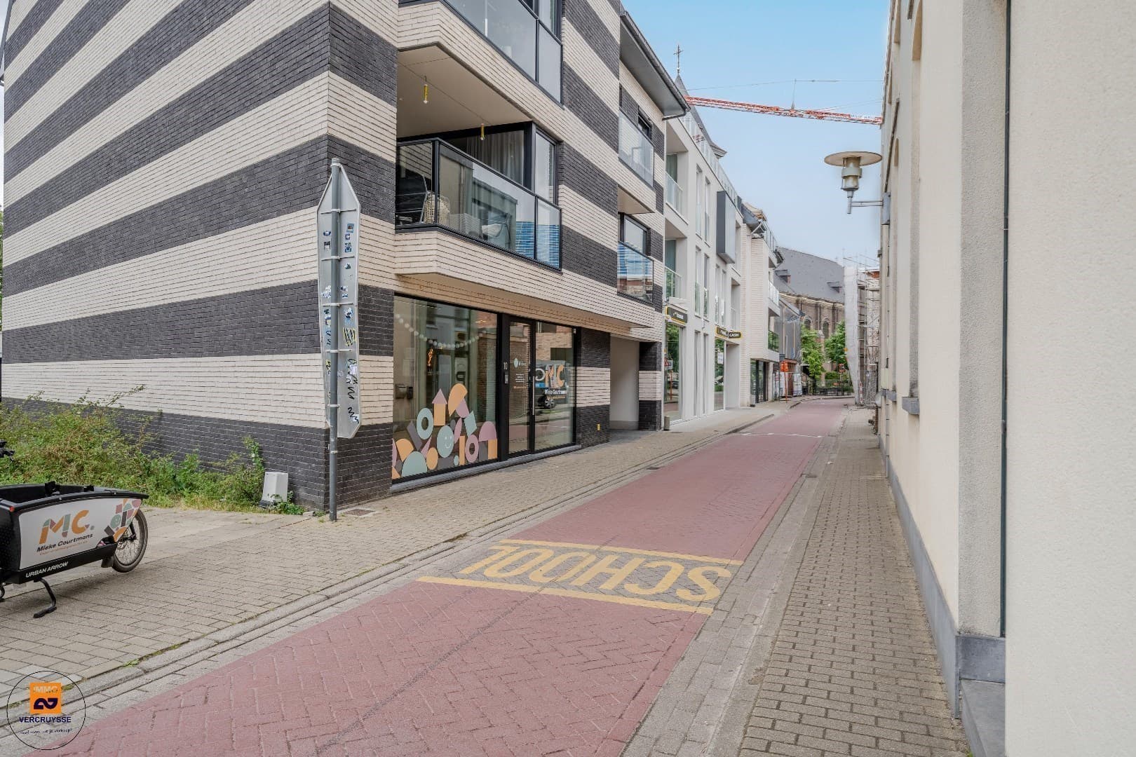 Commercieel te koop