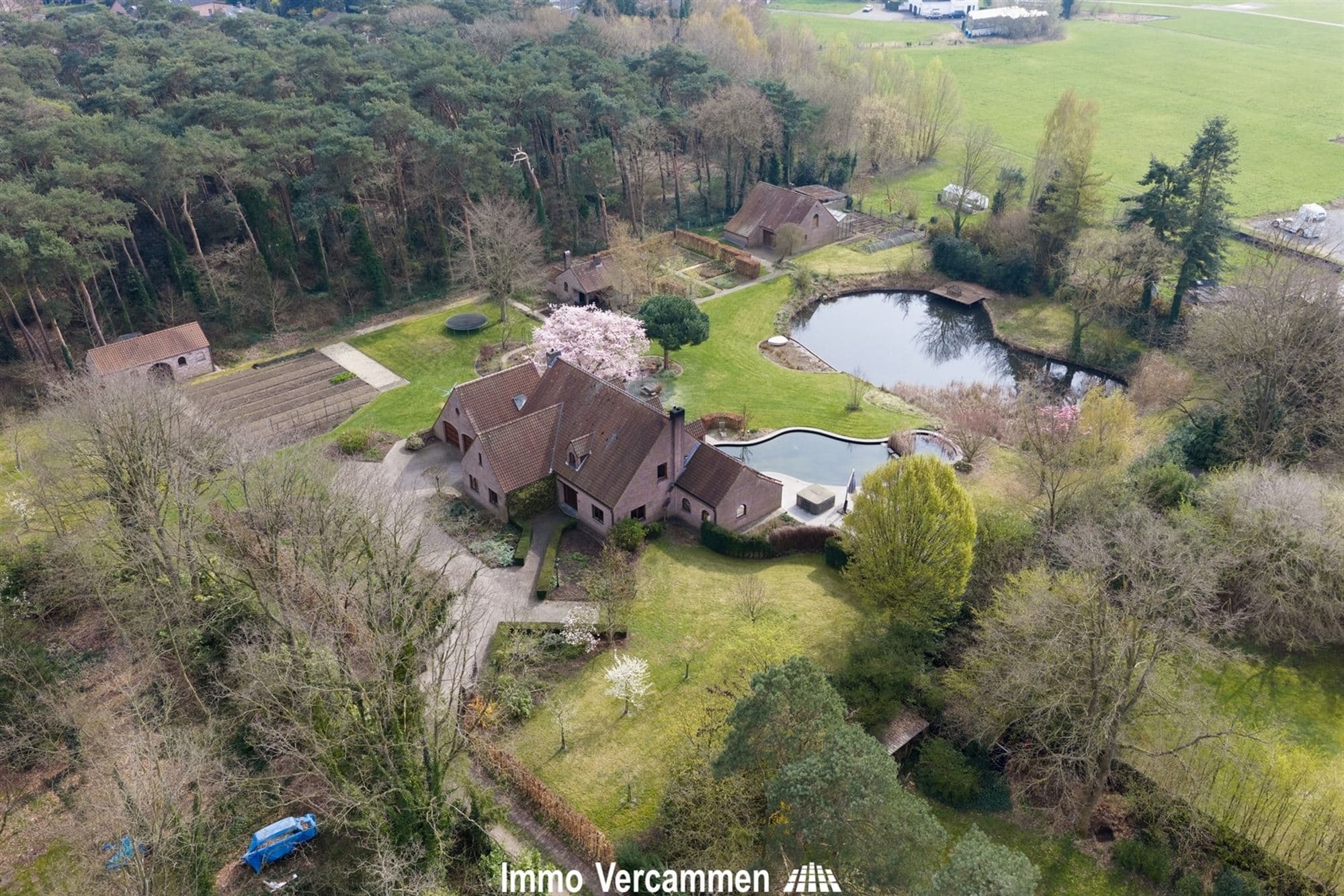 Huis te koop