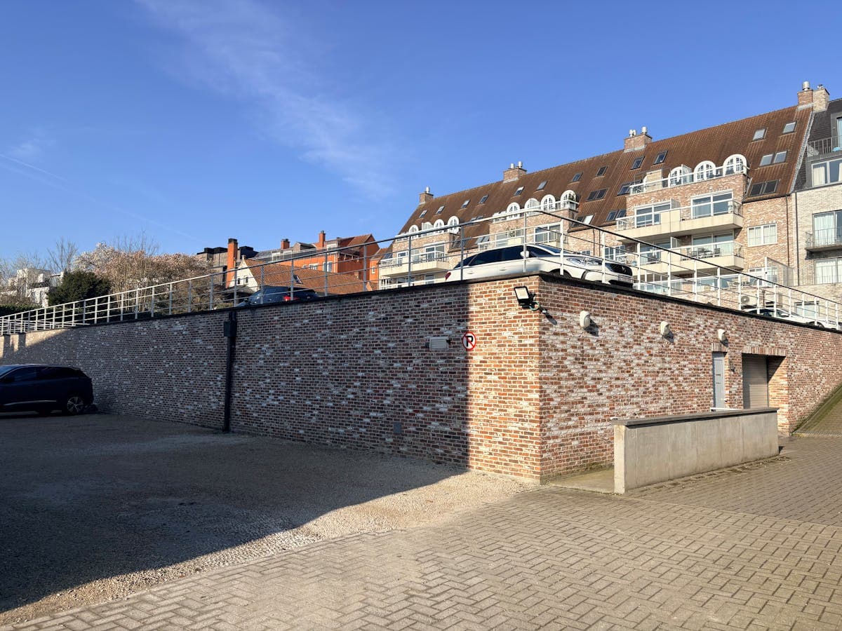 Garage te koop