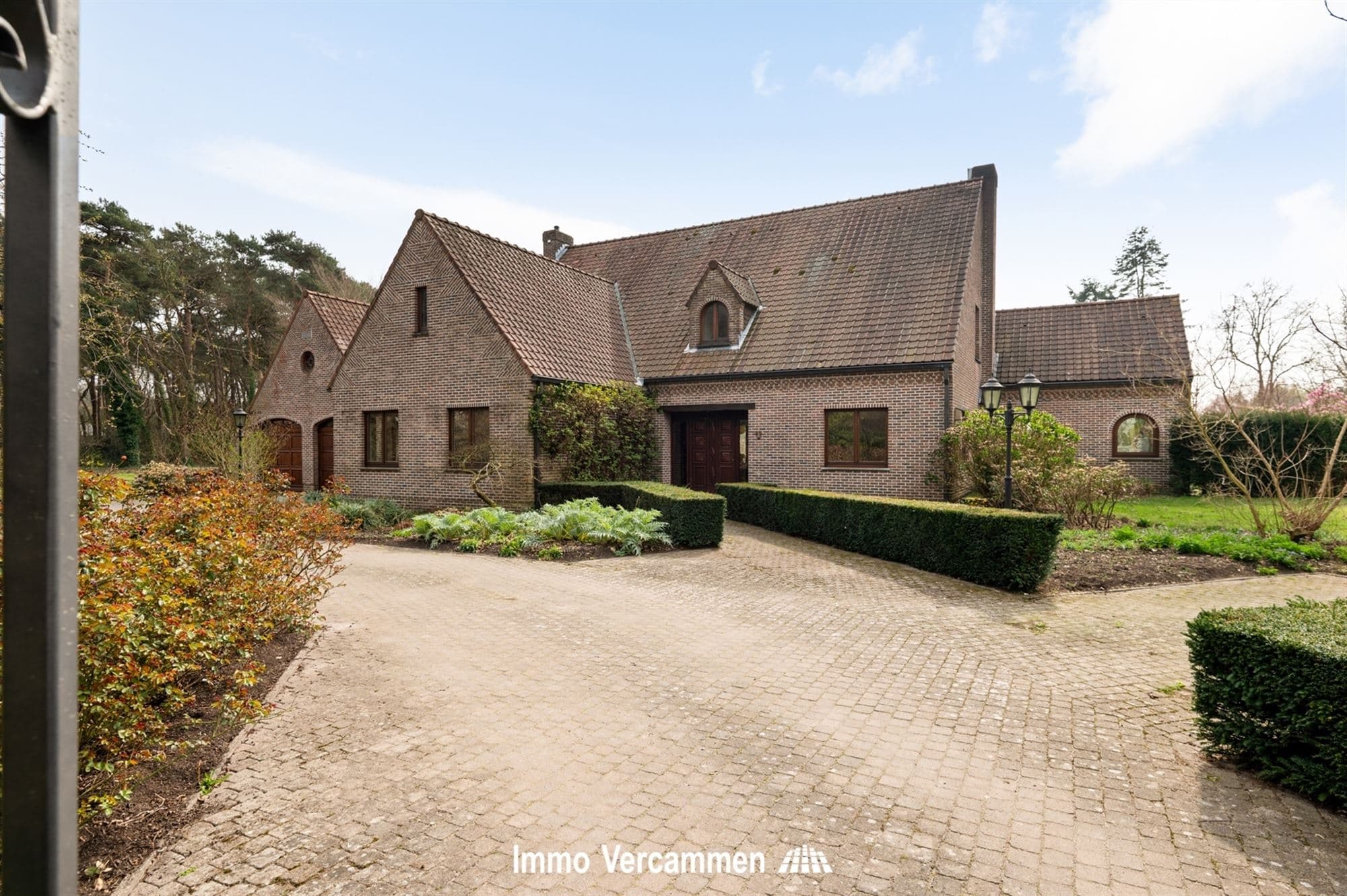 Huis te koop