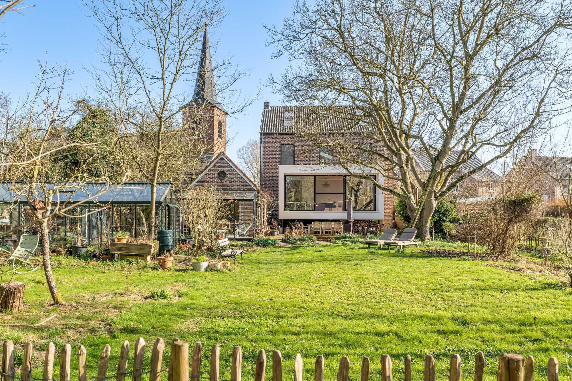 Huis te koop