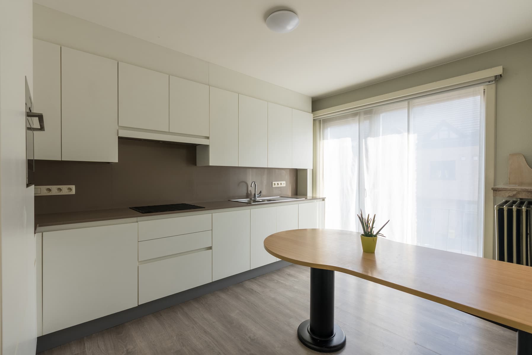 Commercieel te koop