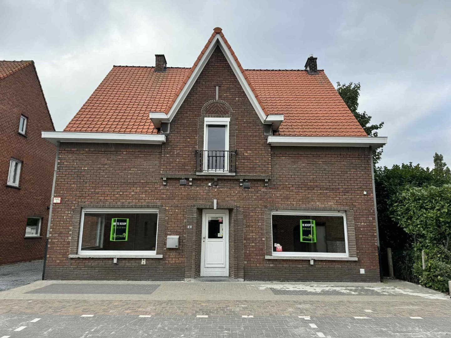 Commercieel te koop