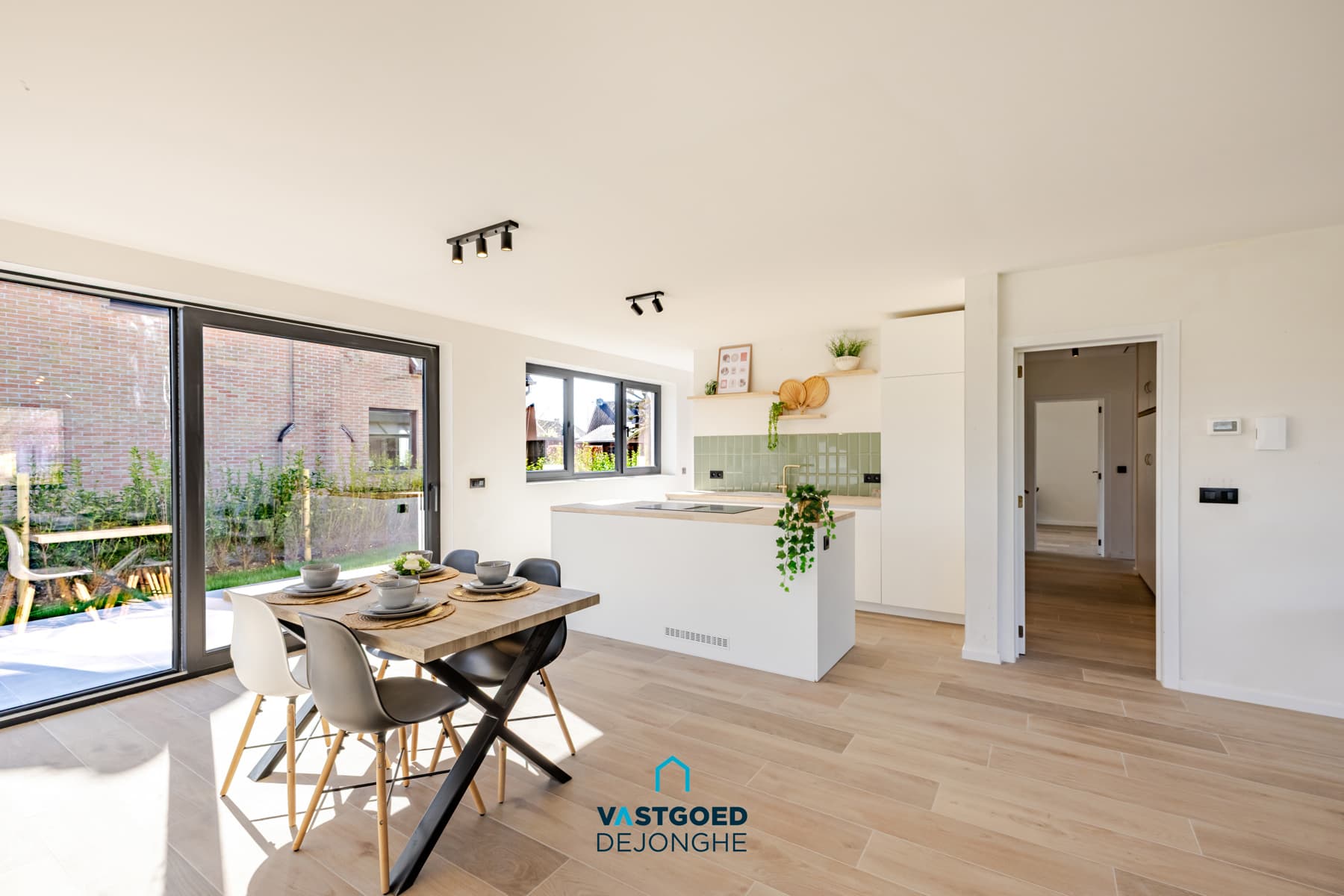 Huis te koop