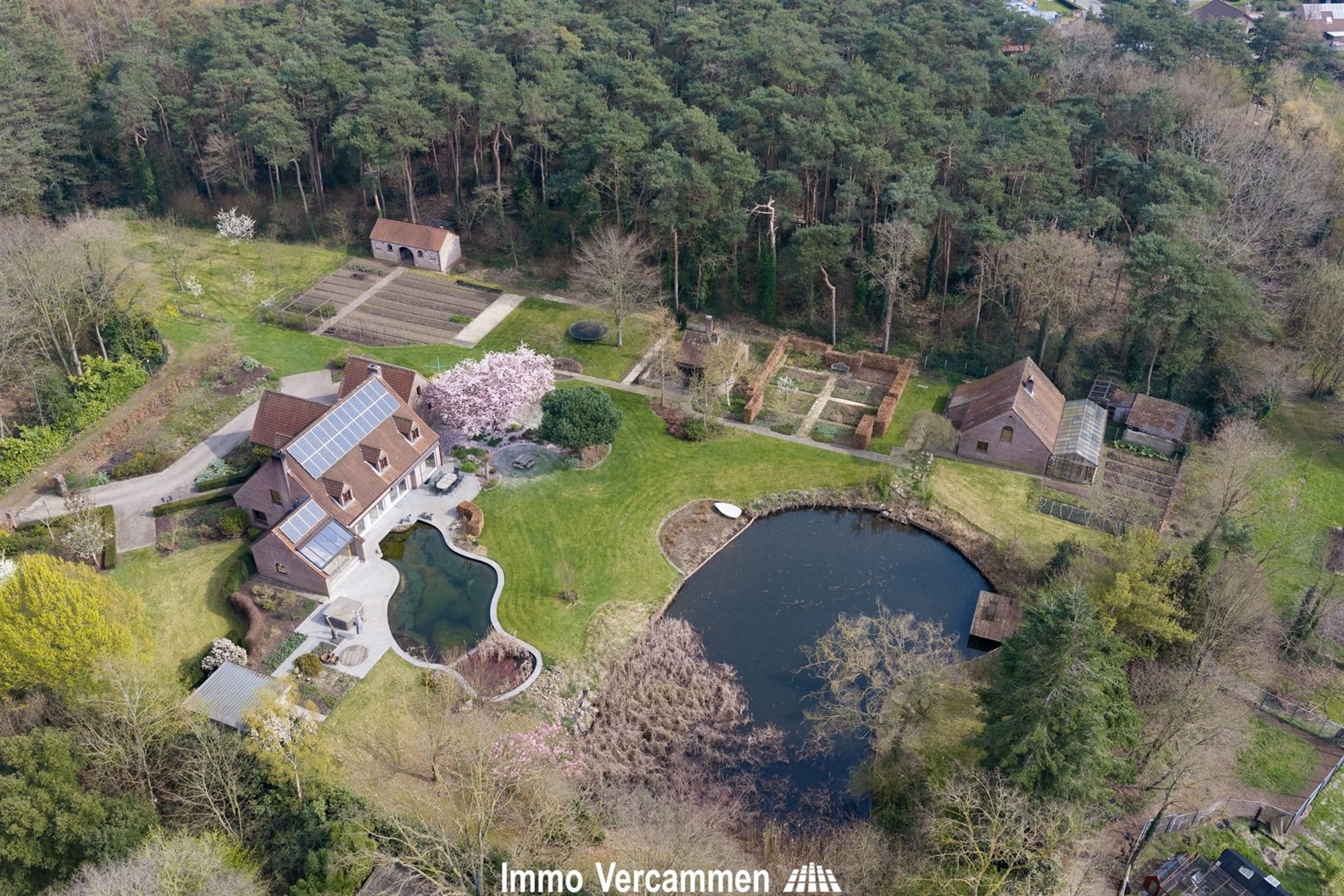 Huis te koop