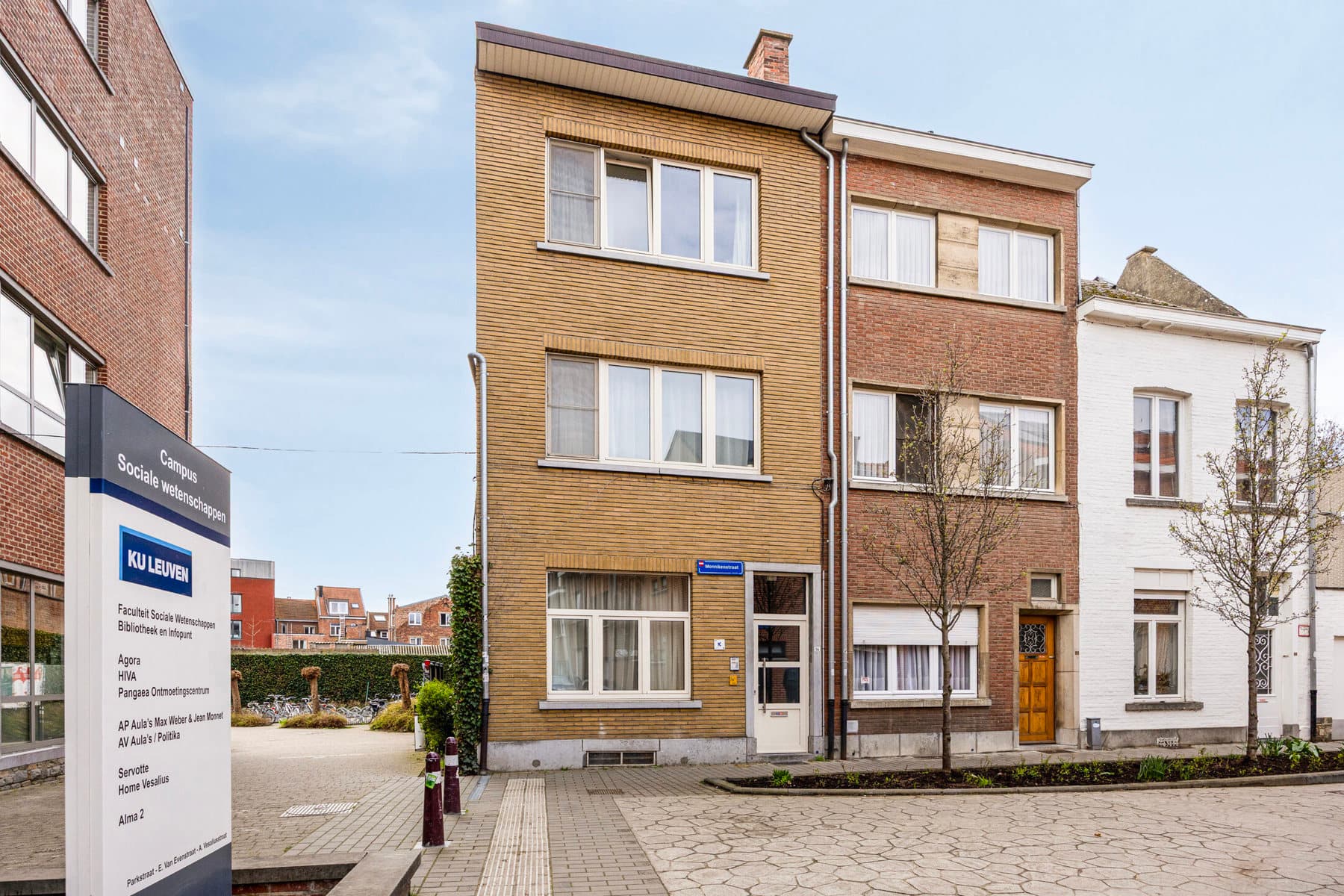 Huis te koop