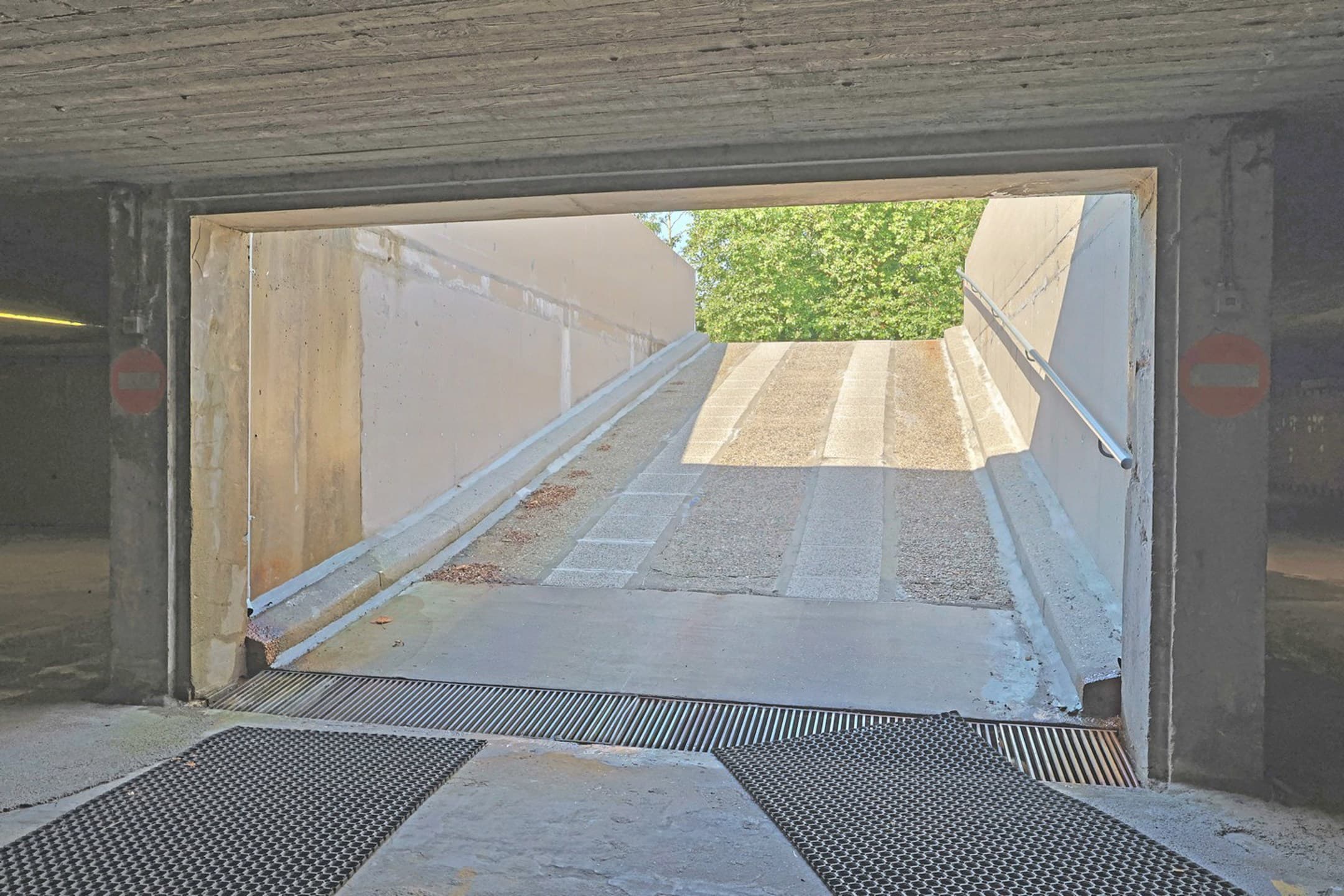 Garage te koop
