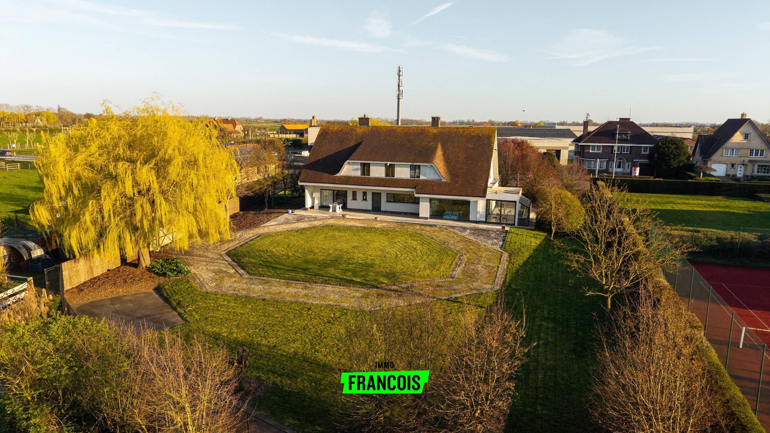 Huis te koop